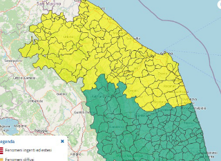 Marche - Arriva il maltempo, allerta gialla nel nord della Regione